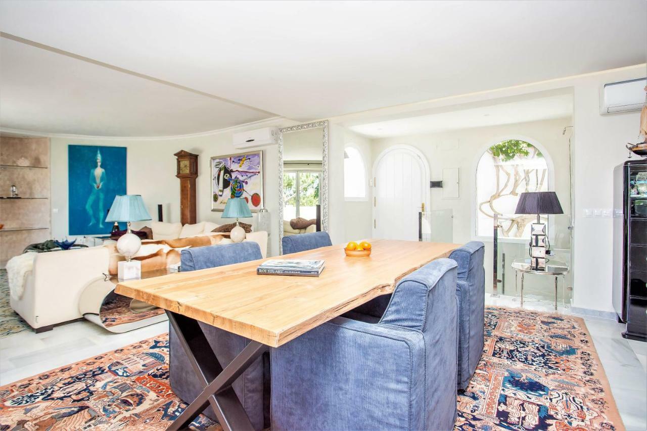 Luxury Villa With Swimming Pool And Jacuzzi Marbellac Extérieur photo