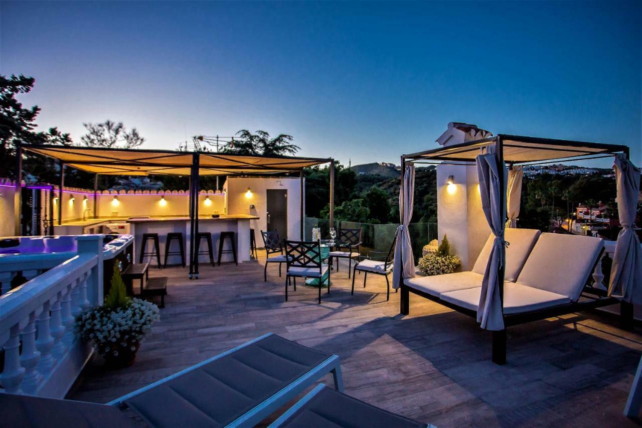 Luxury Villa With Swimming Pool And Jacuzzi Marbellac Extérieur photo
